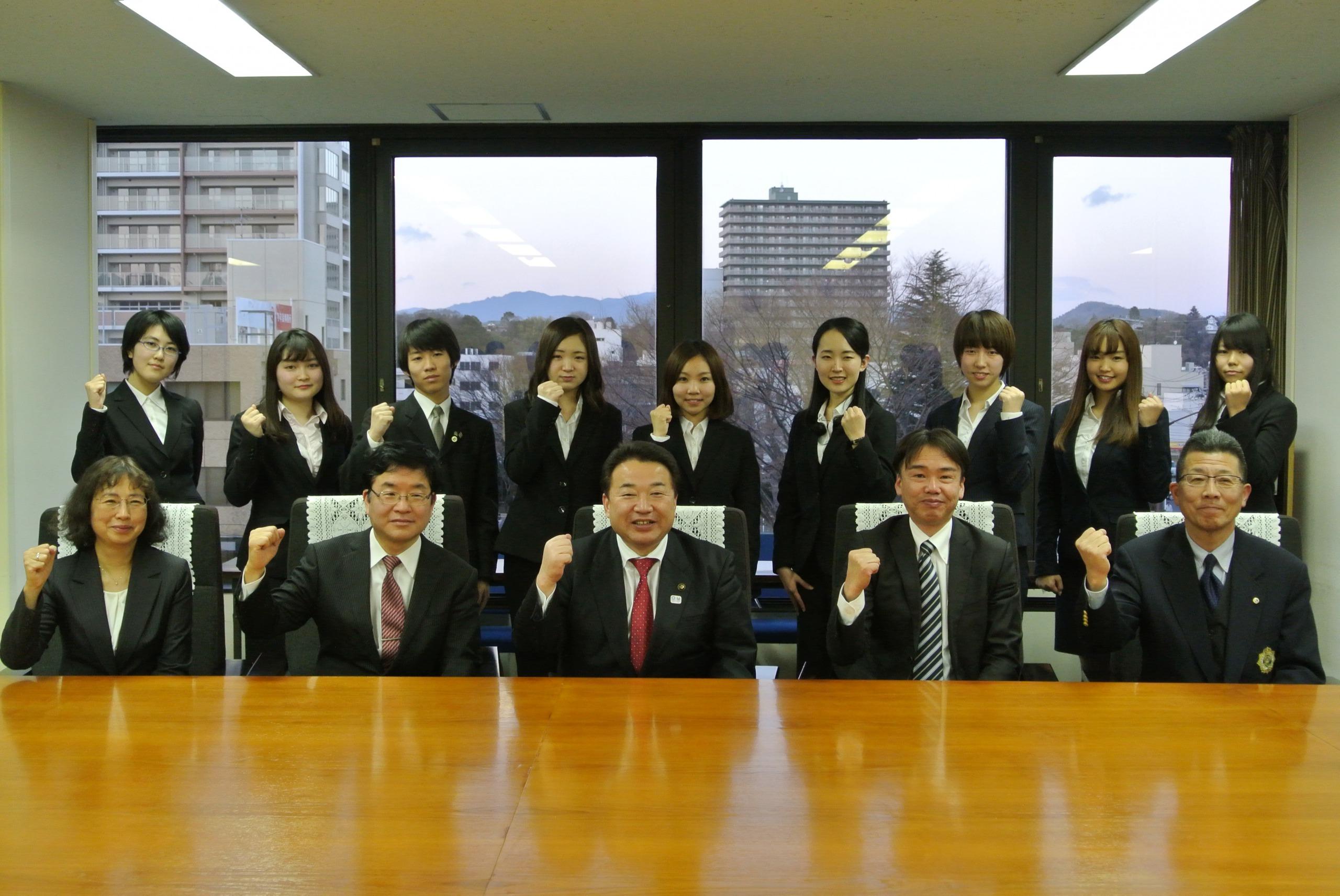 トビタテ 留学japan日本代表プログラム 地域人材コース 平成29年度前期 第6期 派遣留学生10名がいわき市長を表敬訪問 福島高専 National Institute Of Technology Fukushima College