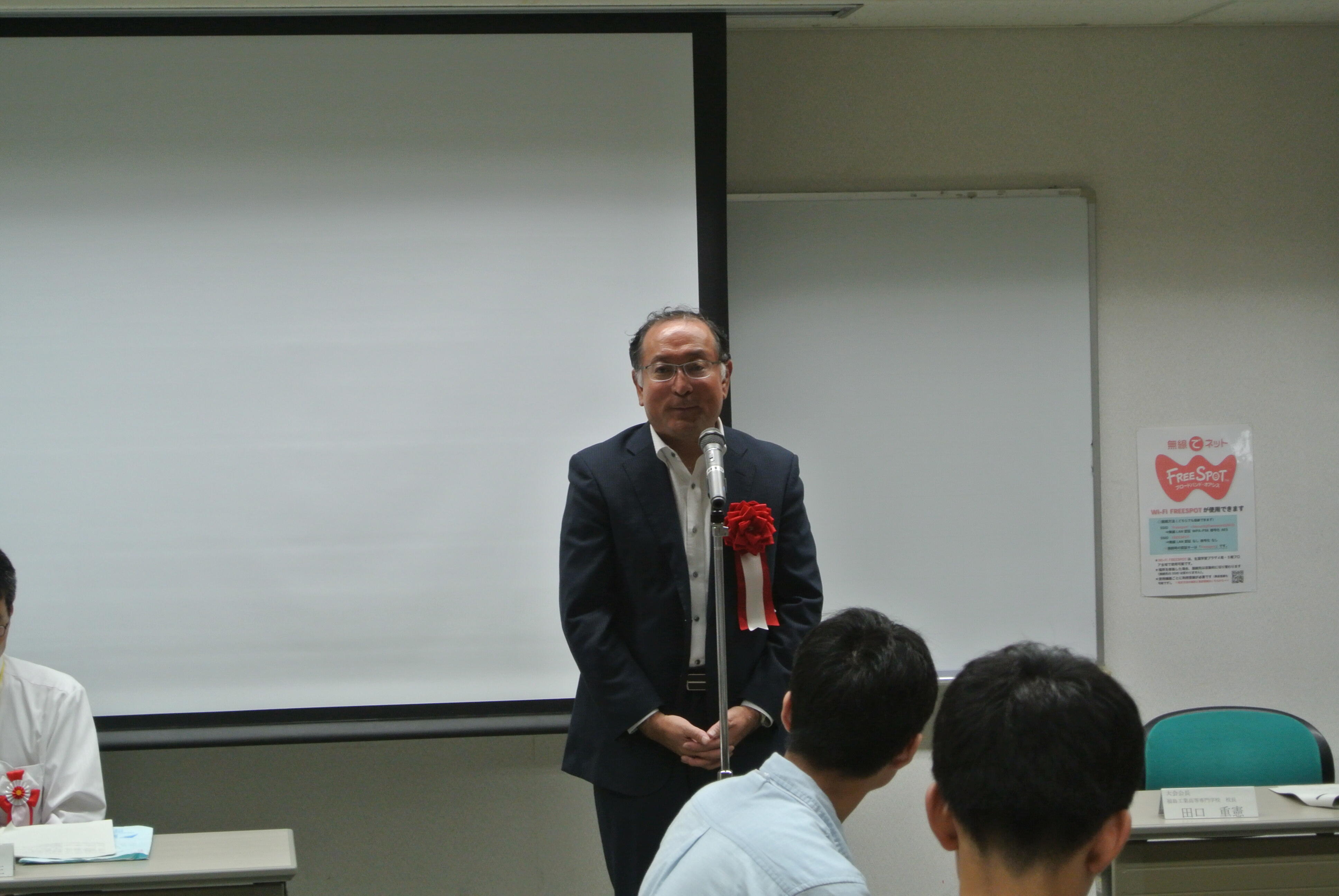 写真1（第３１回全国高等専門学校将棋大会を開催）.JPG