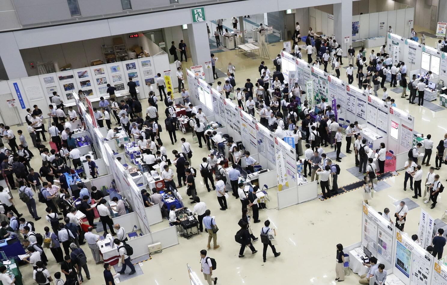 写真2（大学見本市2025～イノベーション・ジャパンへ出展しました）.jpg