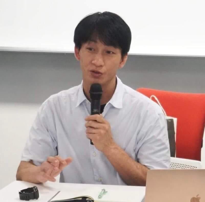 写真2（教職員向け講演会を開催）.jpeg