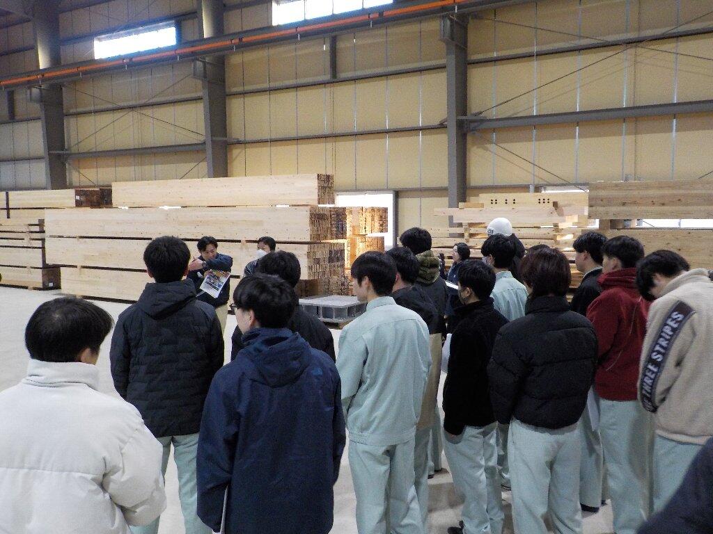 写真2（都市システム工学科3年が企業見学を実施しました～協同組合いわき材加工センター～）.jpg