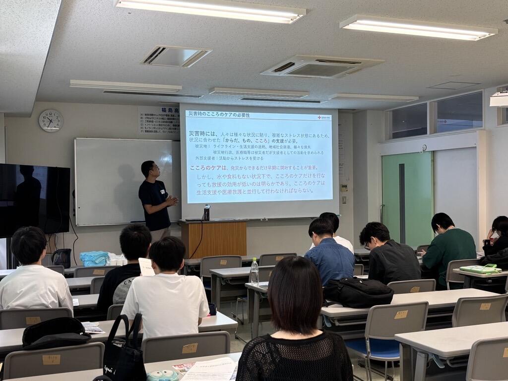 写真(「減災工学」で災害時の心のケアに関する特別講義を実施しました).jpg