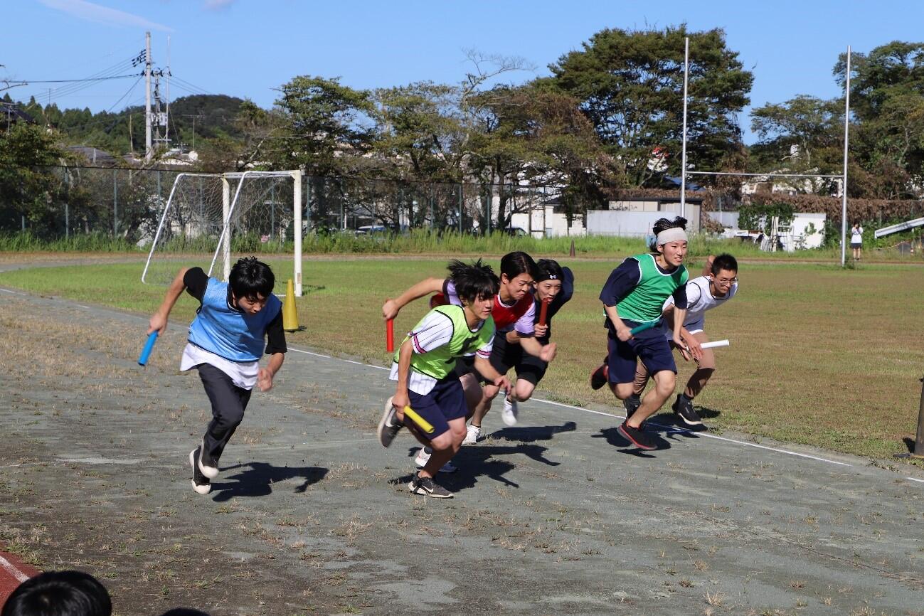 写真5（校内体育大会を実施）.jpg