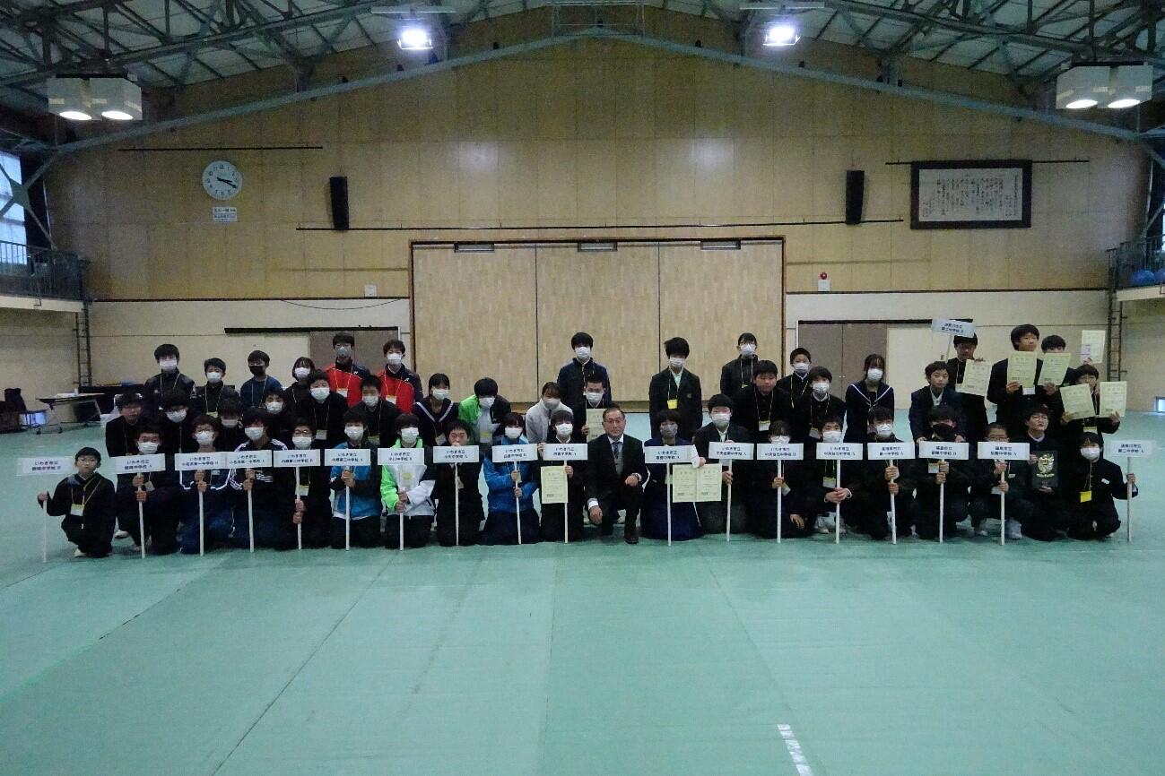 写真4（中学生ロボット競技会を開催）.jpg